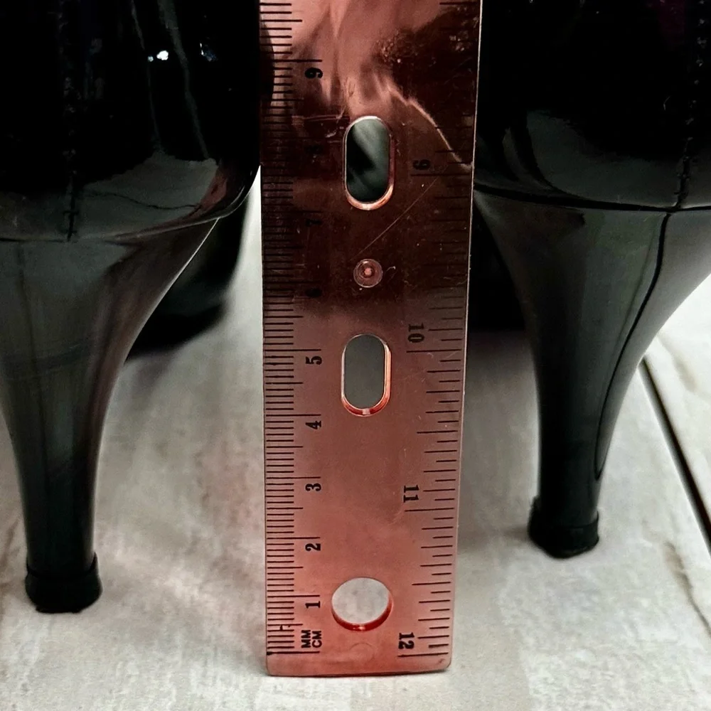 Staccato Patent Leather Glossy Black Peep Toe Heel Shoes Sexy Office Siren Chic